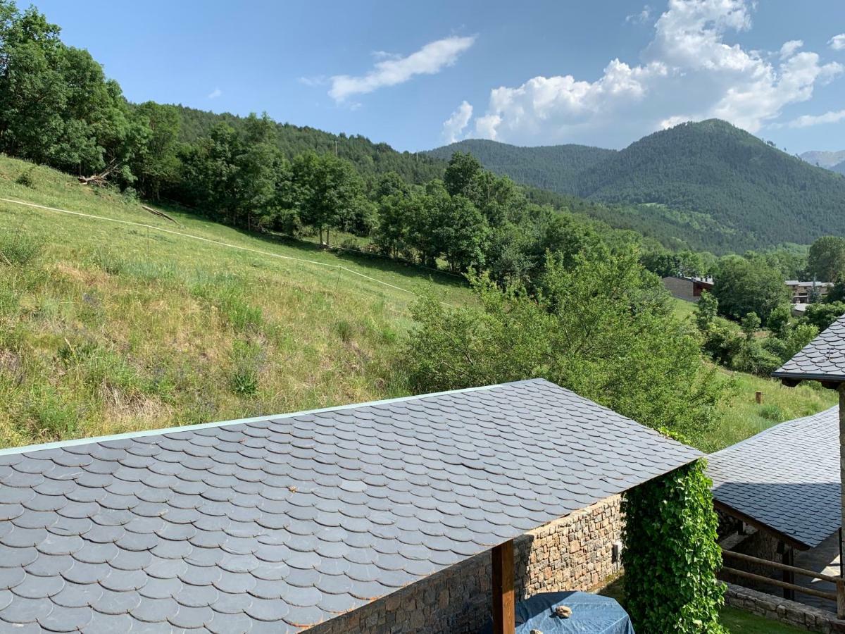Can Marc de Pi, Bellver de Cerdanya Pi Buitenkant foto