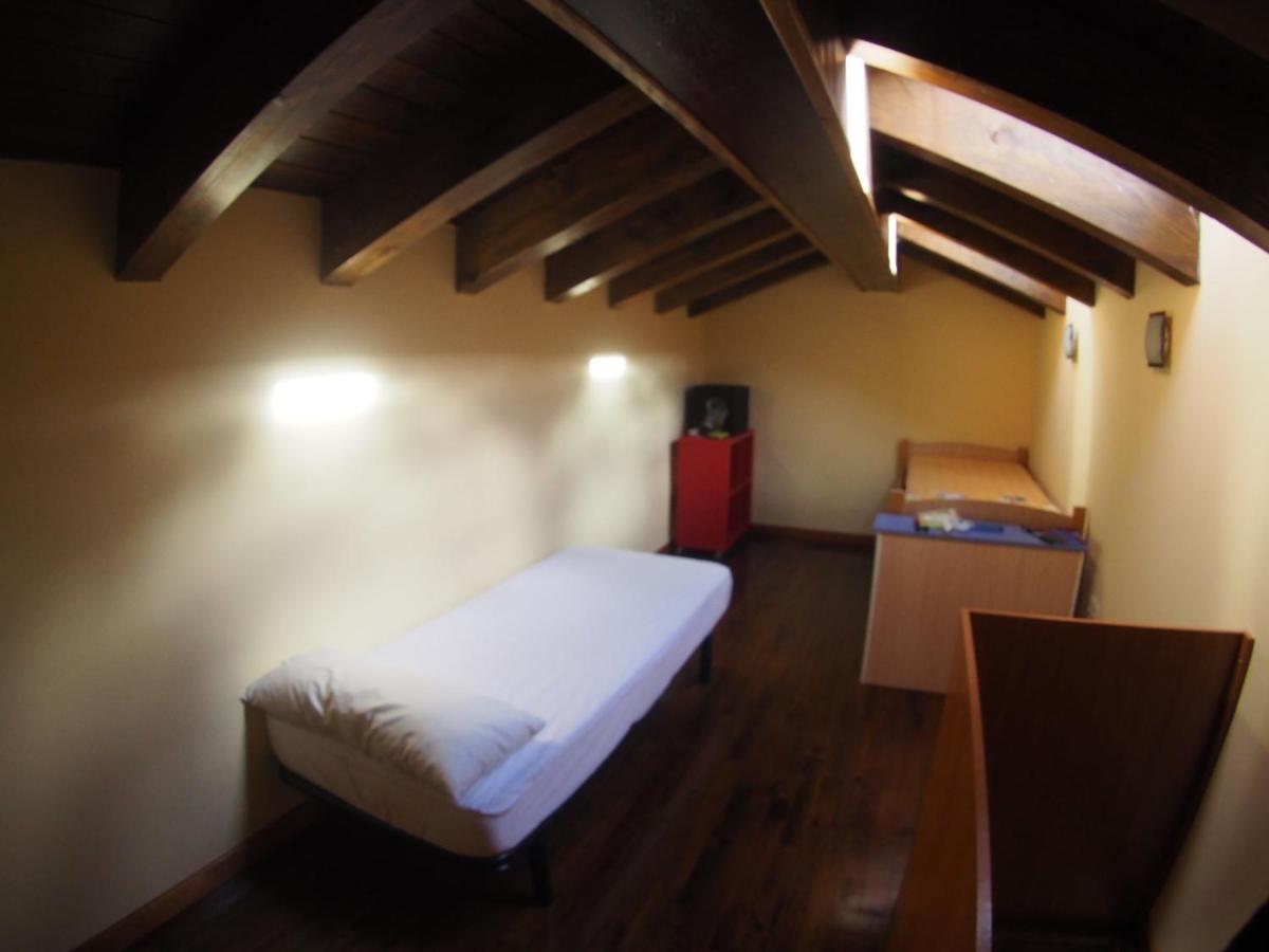 Can Marc de Pi, Bellver de Cerdanya Pi Buitenkant foto